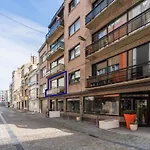 Modern Appartement In Hartje Oostende